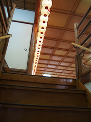 �K�i����2�K��]��