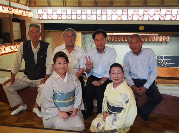 ����コ��A�����Y������͂�ŔM�C���݋Ƌ�������L�O�ʐ^�i��덶���牺�c���v����A��ڐߐ�����A����Ύ��ψ��A�n�ӏC����j